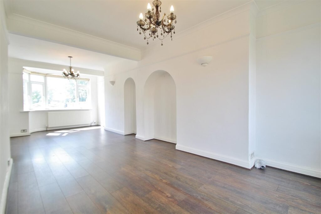 Mogden Lane, Isleworth, TW7